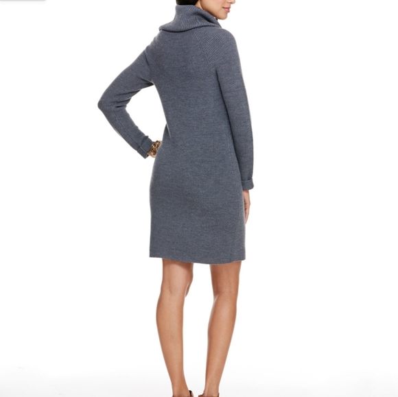 Vineyard Vines Funnel Neck Sweater Dress
Sz Med - Picture 3 of 6